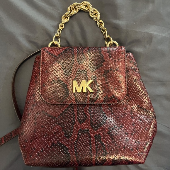 Micheal Kors mini backpack/purse - Picture 7 of 10